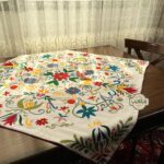 رومیزی زنبق پنجه آفتاب